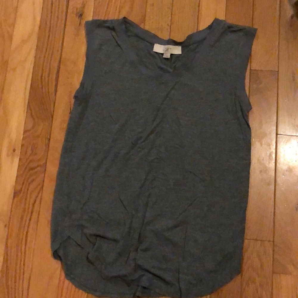 Gray tank from loft xs good used condition